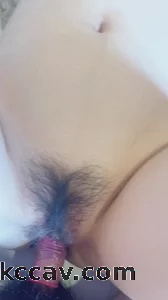 “我是欠操的母狗 小穴好空啊”
