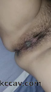 我的22岁母狗女友，后入大屁股白浆四溢