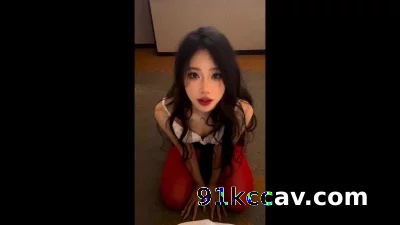 高颜值女友给我口交的爽得很