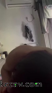 真实！大奶熟妇白天背着老公出来约炮