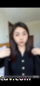 记录生活，海景酒店窗户边日年轻少妇