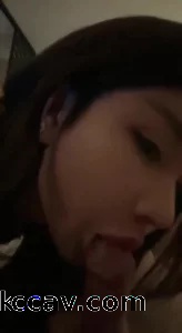 母狗发骚～榨干精液！