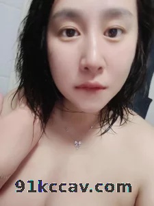 网恋的盐城妹子洗澡自拍给我看