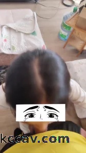 前台小姐姐先口爆再沙发上继续操她（有完整版）