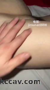 深圳高管单身熟女，很骚很饥渴，每次都狠狠操她肥臀
