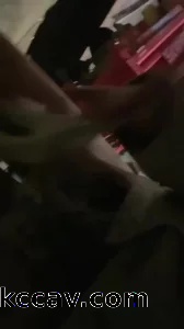 桂林母狗路边露出做任务，渴望3p