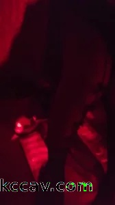 武汉厕所里面操妹子