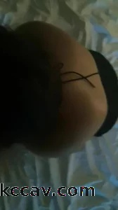 03女友爱吃棒棒糖