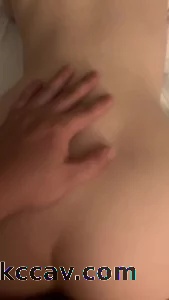 操22岁女大学生