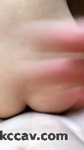 妹子很听话，还是个处被我破了，自拍3