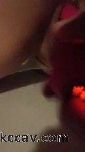 99 年嫩穴