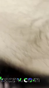 爸妈不在家，暑假放假一个人在家出租屋被爆操