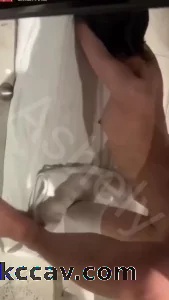 对镜后入白丝小母狗