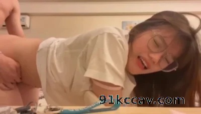 中秋佳节学生妹又出来约炮了