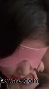 偷情同事的极品反差女友