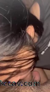东南亚小年轻情侣